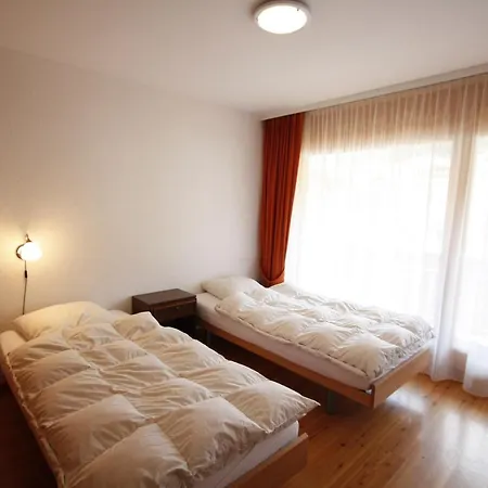 International * Кран-Монтана