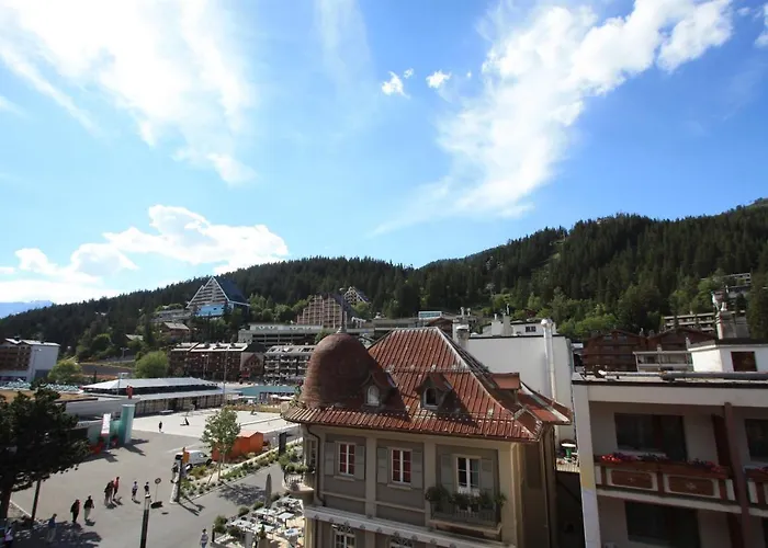 International Апартаменты *